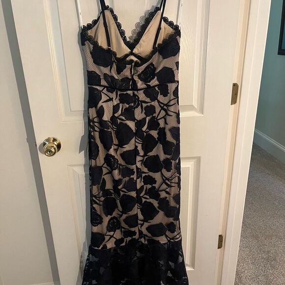 Lulu's Alluring Dream Navy Midi Dress Floral Mesh Spaghetti Strap Sz S - Picture 3 of 5